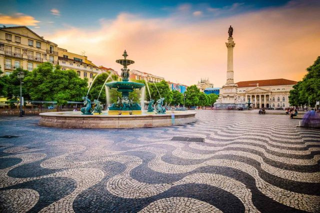 https://www.saraybosnaturizm.ba/wp-content/uploads/2018/09/tour-portugal-01-640x427.jpg